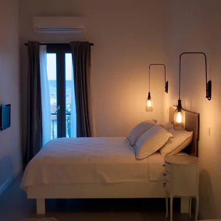Sakula Hotel